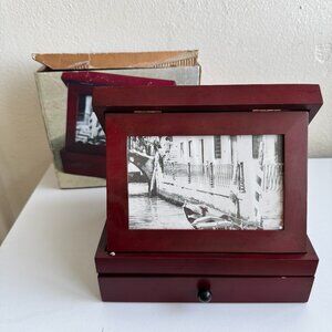 Vintage 1998 Rosewood Flip Top Photo Storage Box w/ 4x6 Frame